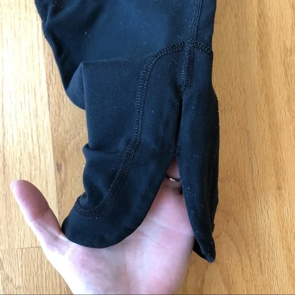 One Tooth Side Slit Capris - Picture 4 of 6